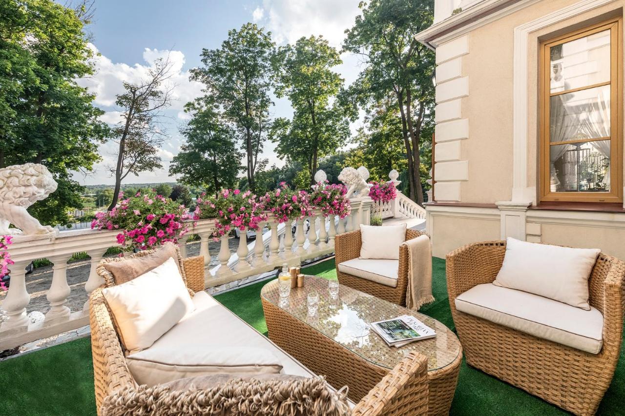 Palac Tarnowskich Hotel & Restauracja & Spa Ostrowiec Świętokrzyski Exterior foto